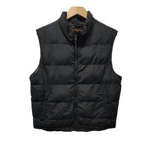 St. John's Bay Men’s Classic Black 4 Pocket Puffer Vest. Black Size XL #1535